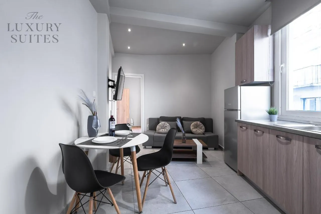 Upper Floor, The Luxury Suites Салоники