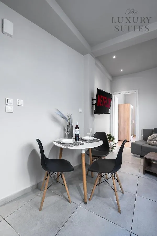 Upper Floor, The Luxury Suites Салоники Греция