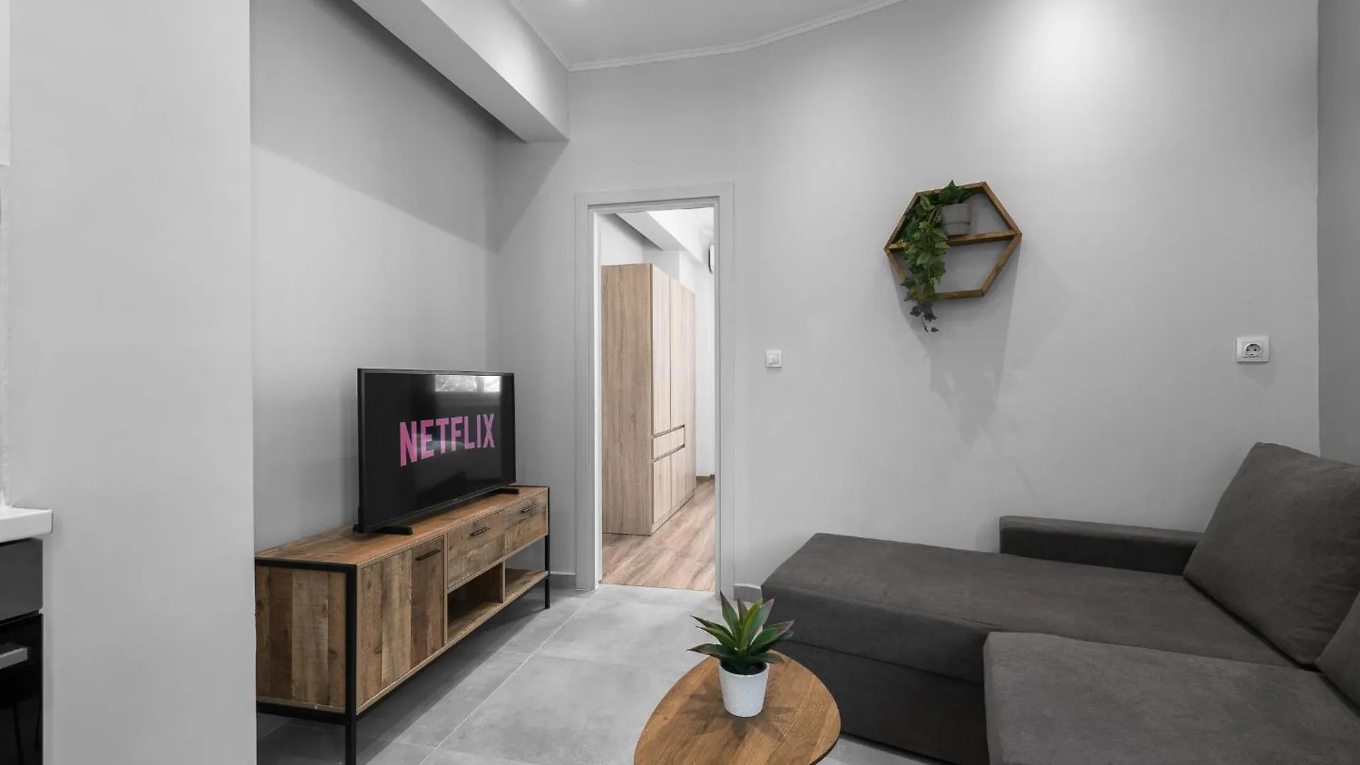 Апартаменты Upper Floor, The Luxury Suites Салоники Греция